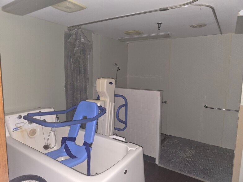 More Photos Of 300 Cedar St, Tarkio Skilled Nursing Facility For Sale