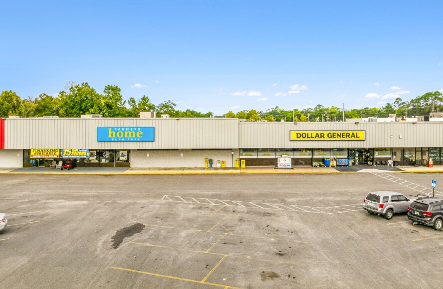 More Photos Of 801-840 S Walnut St, Starke General Retail For Sale