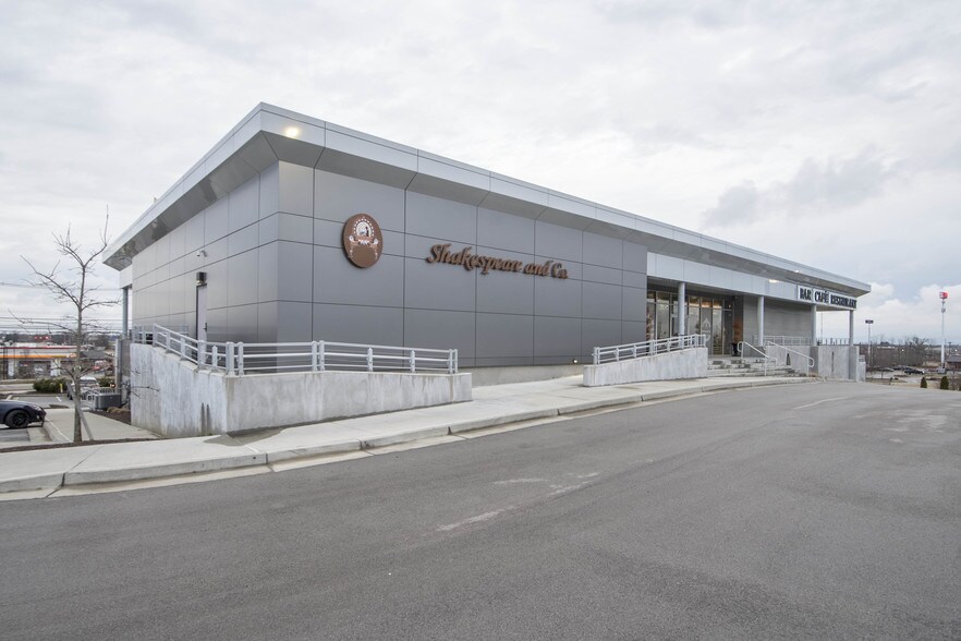 More Photos Of 1908 Bryant Rd, Lexington Storefront Retail Office For Lease