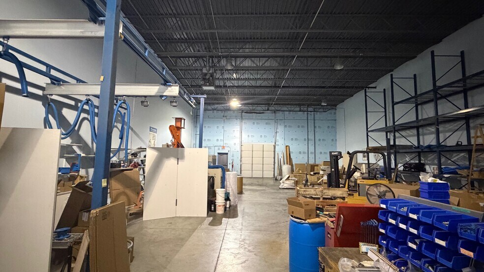 More Photos Of 901 S Bolmar St, West Chester Light Manufacturing For Lease