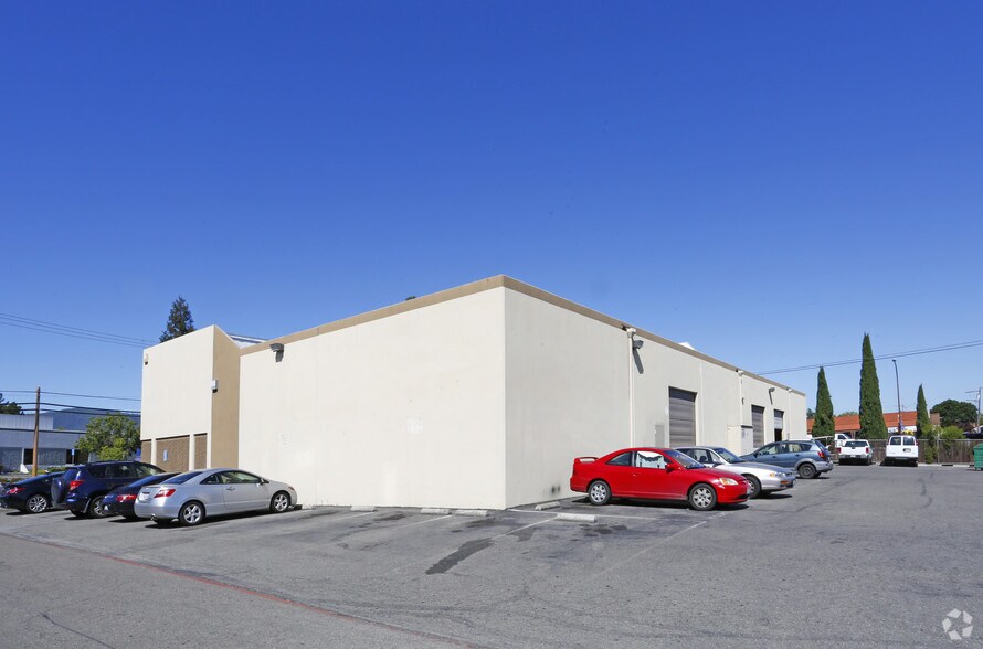 More Photos Of 589-591 Division St, Campbell Research And Development For Lease
