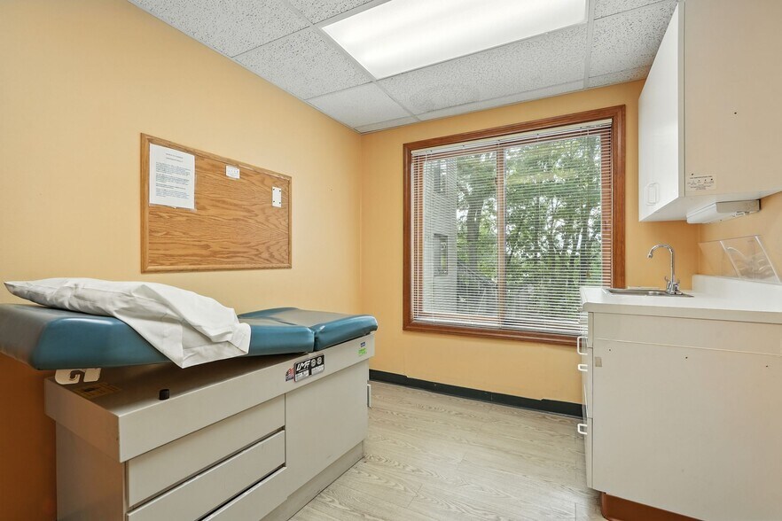 More Photos Of 185 West Ave, Ludlow Medical For Sale