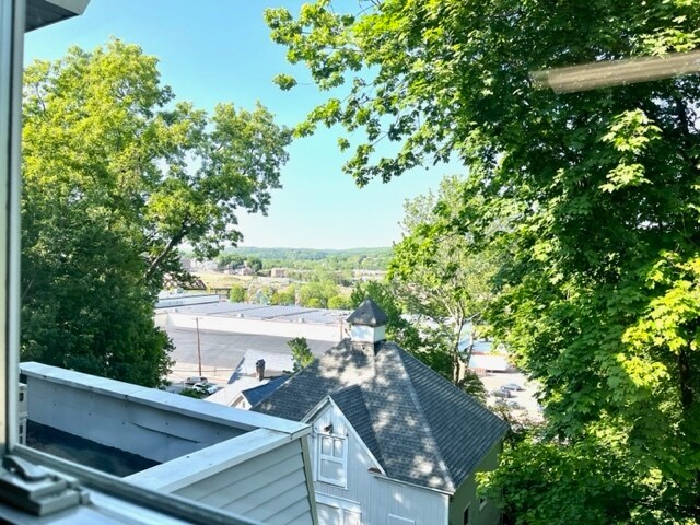 More Photos Of 215 Coram Ave, Shelton Office For Lease