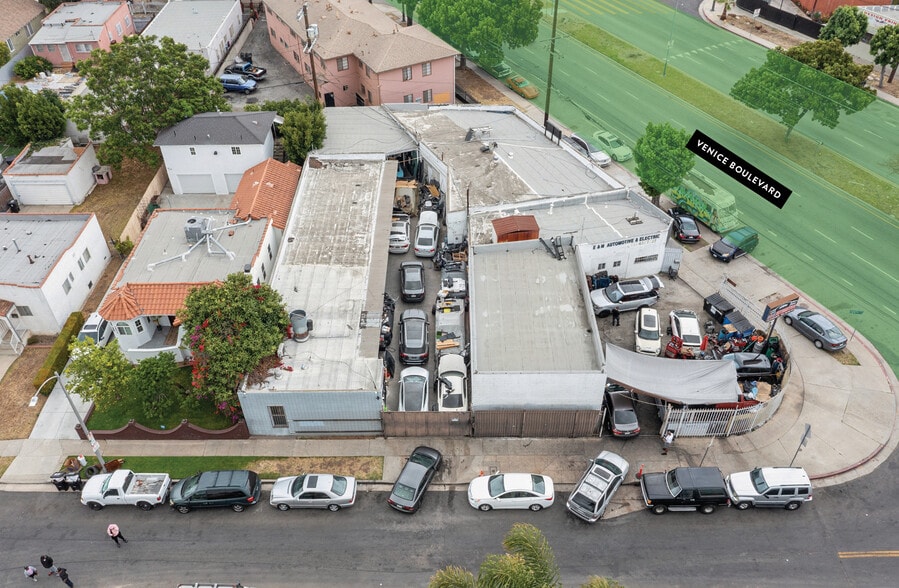 More Photos Of 5363 Venice Blvd, Los Angeles Auto Repair For Sale