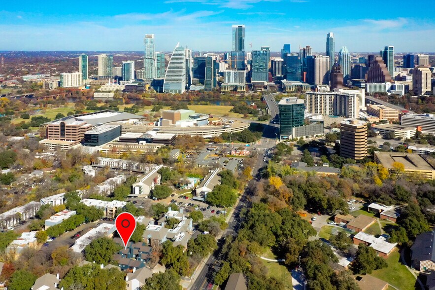 More Photos Of 708-800 S 1st St, Austin Multifamily For Sale