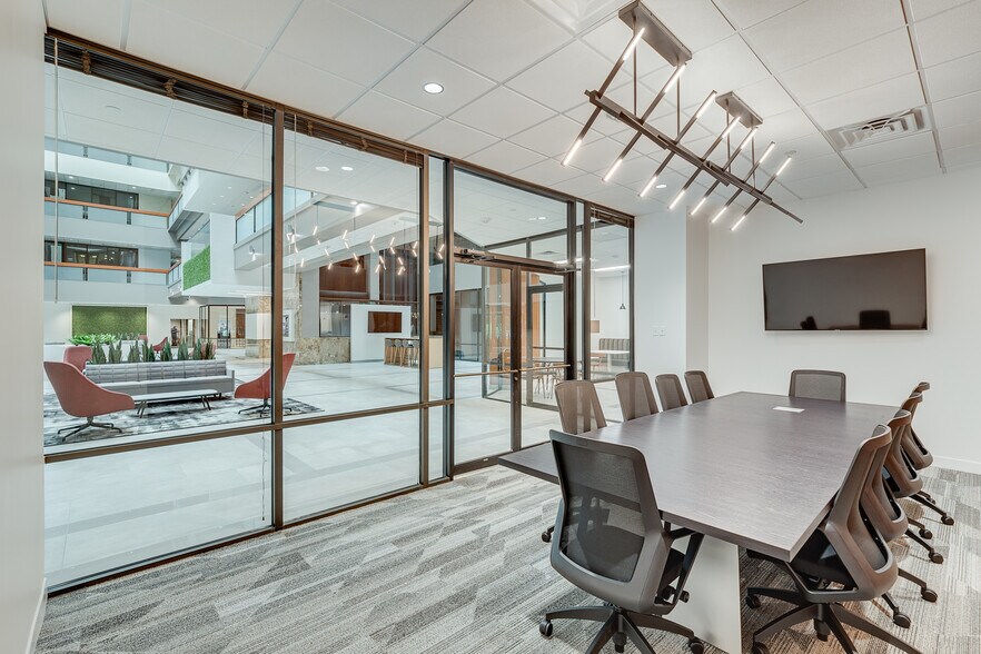 More Photos Of 8131 Lyndon B Johnson Fwy, Dallas Office For Lease