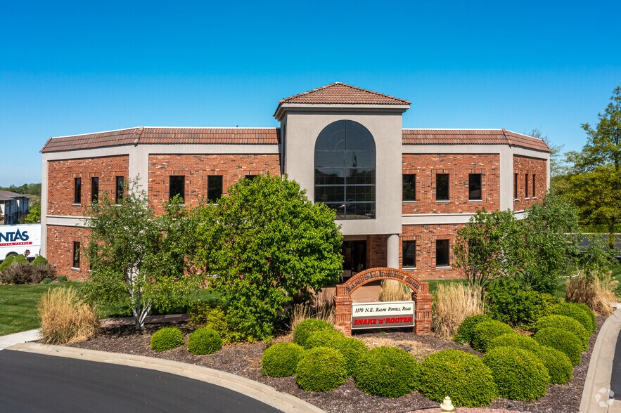 More Photos Of 3370 NE Ralph Powell Rd, Lee's Summit Medical For Sale