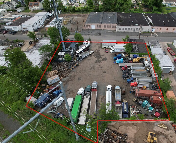 More Photos Of 138 E 11th Ave, Roselle Distribution For Sale