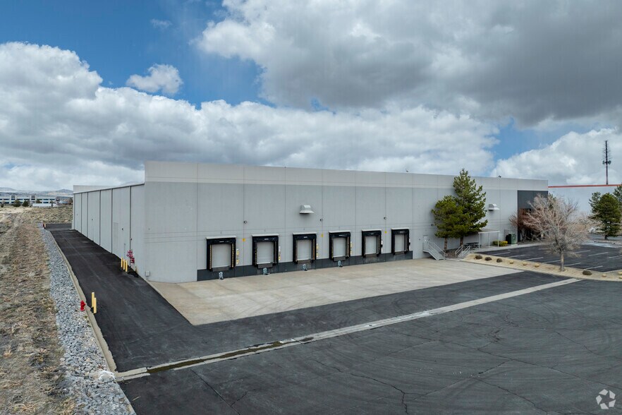 More Photos Of 12755 Moya Blvd, Reno Warehouse For Lease