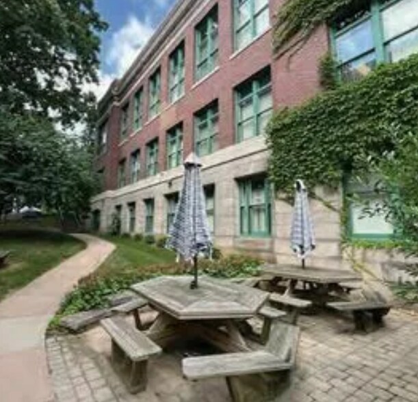 More Photos Of 146 Hartford Rd, Manchester Loft Creative Space For Sale