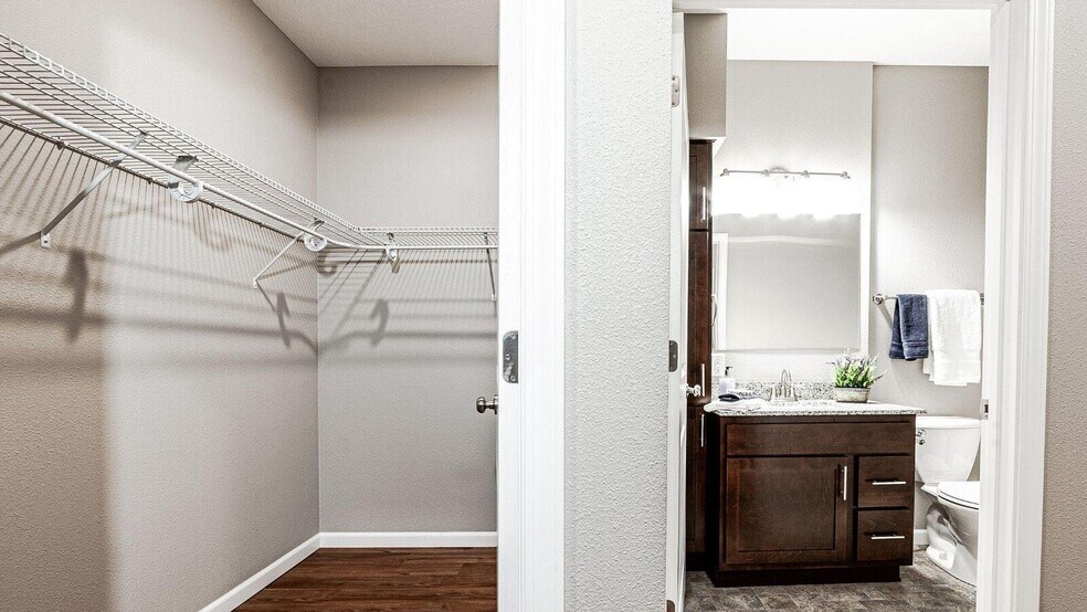 More Photos Of 1081 SW Fourth St, Forest Lake Apartments For Lease