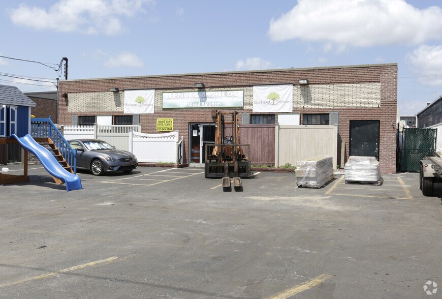 More Photos Of 107 Milbar Blvd, Farmingdale Warehouse For Sale