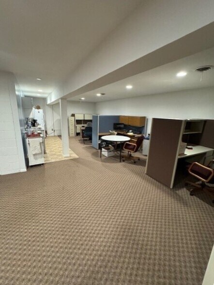 More Photos Of 105 Pearl St, Ypsilanti Office For Lease