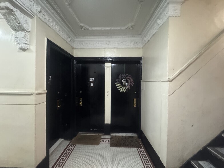 More Photos Of 2406 Lorillard Pl, Bronx Apartments For Sale