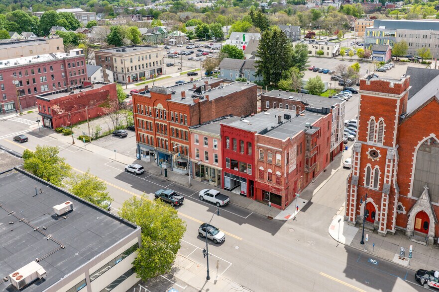 More Photos Of 136 Court St, Binghamton Apartments For Sale
