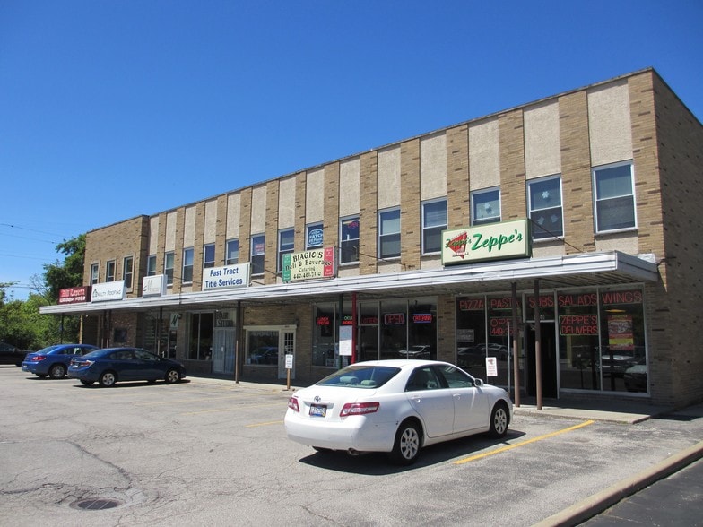 More Photos Of 5545-5565 Wilson Mills Rd, Cleveland Office For Lease