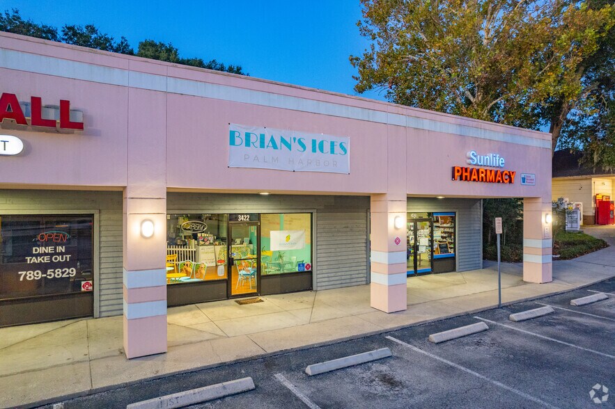 More Photos Of 3460 Tampa Rd, Palm Harbor General Retail For Lease