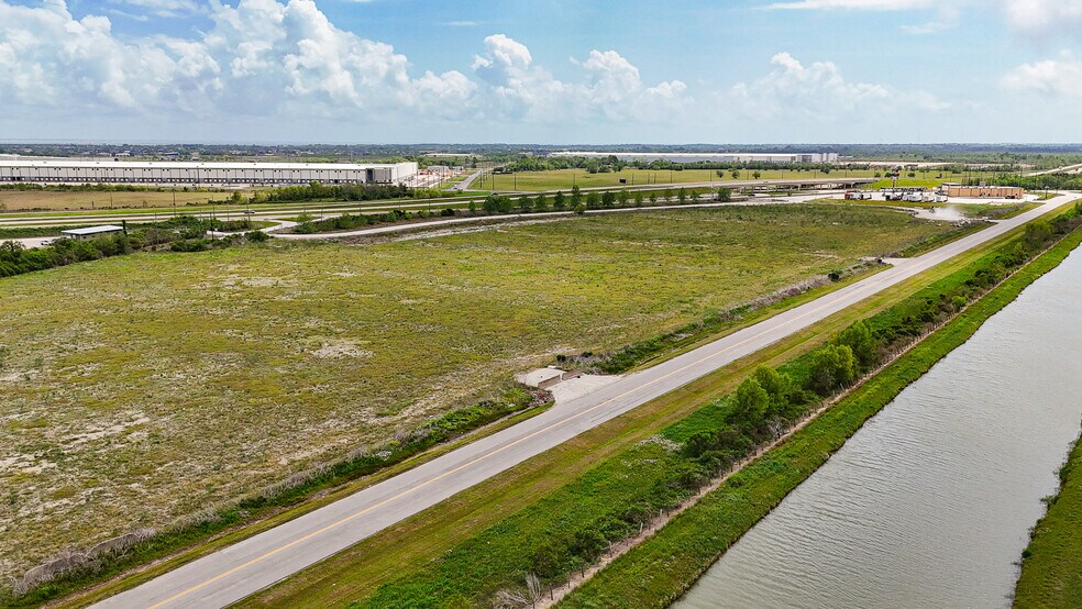 More Photos Of TBD FM 565, Baytown Land For Sale