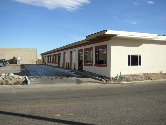 More Photos Of 110 Yuma St, Denver Warehouse For Lease