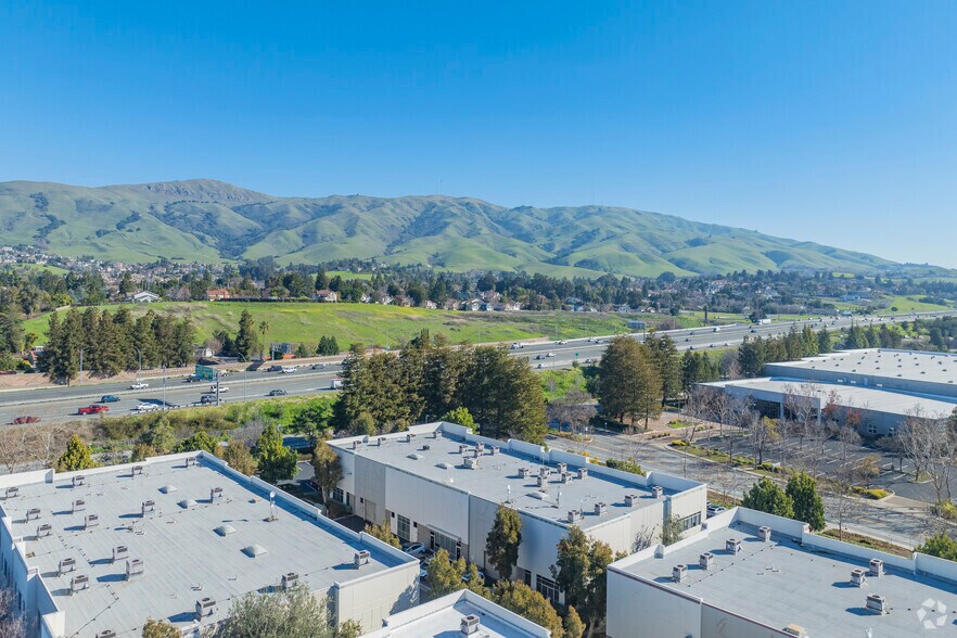 More Photos Of 809-837 Corporate Way, Fremont Office For Sale