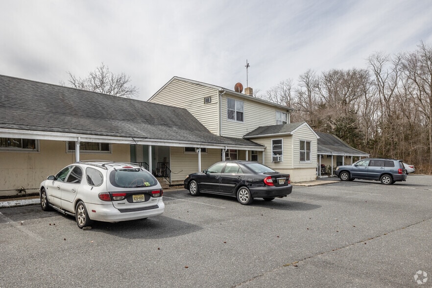 More Photos Of 2635 Highway 138, Wall Township Hotel For Sale