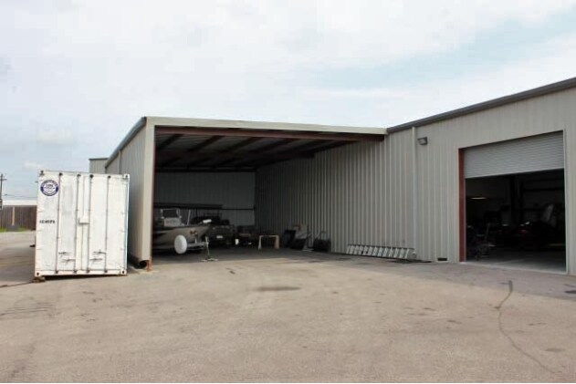 More Photos Of 200 Trademark St, Buda Warehouse For Lease