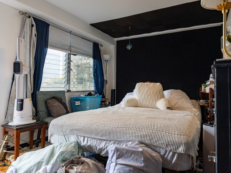 More Photos Of 3154 Waialae Ave, Honolulu Apartments For Sale