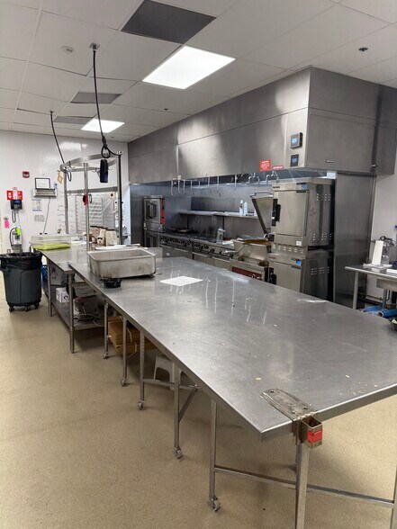 More Photos Of 1133 S Edwin C Moses Blvd, Dayton Flex For Lease