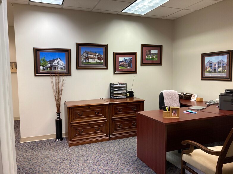 More Photos Of 8610 Transit Rd, East Amherst Medical For Lease