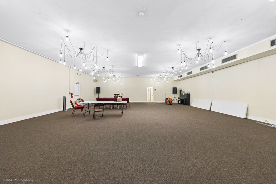 More Photos Of 680 Superior St, Opa-locka Lodge Meeting Hall For Sale