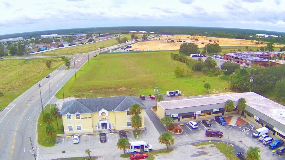 More Photos Of 43344 Highway 27, Davenport Coworking Space