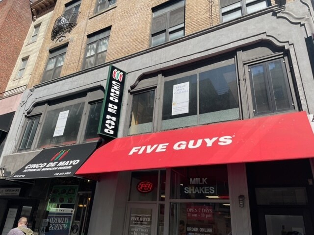 More Photos Of 43-45 W 55th St, New York Apartments For Sale