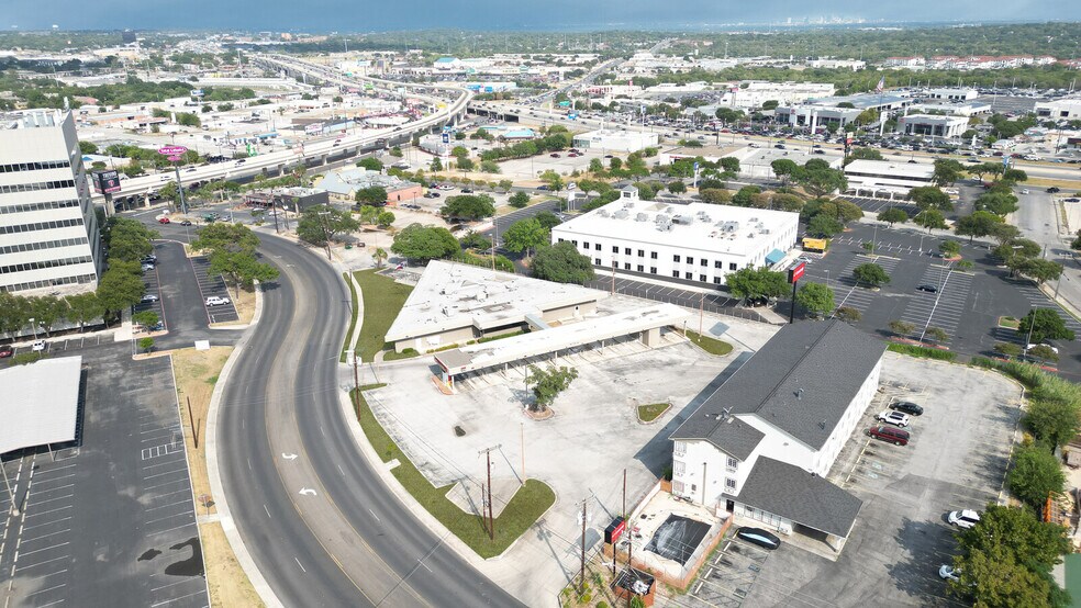 More Photos Of 5404 Wurzbach Rd, San Antonio Office For Sale