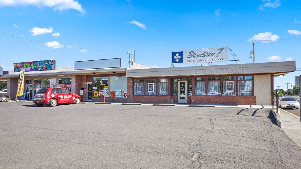 More Photos Of 702 E Main St, Othello Storefront Retail Office For Lease