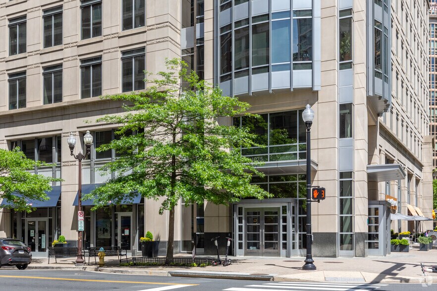 More Photos Of 4075 Wilson Blvd, Arlington Coworking Space