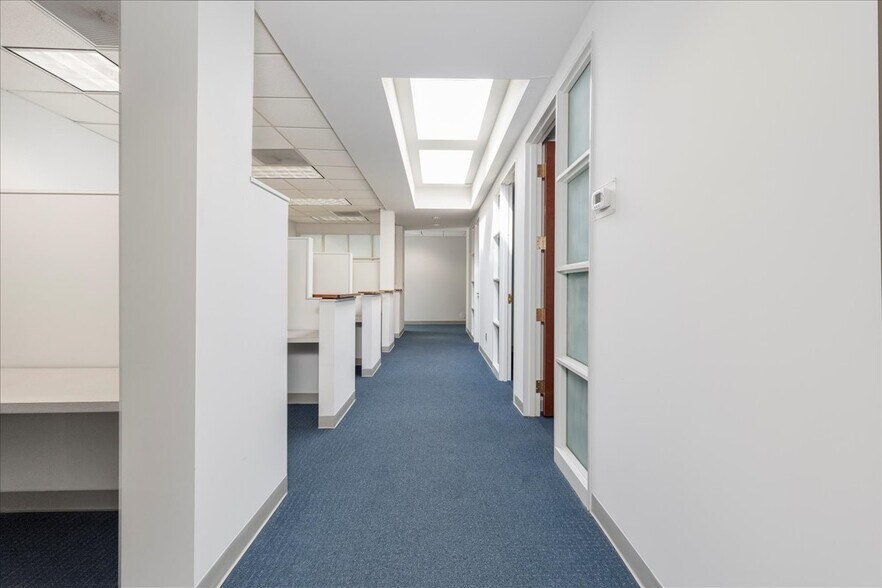 More Photos Of 360 Delaware Ave, Buffalo Office For Lease