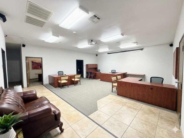 More Photos Of 4512 Legacy Dr, Plano Medical For Lease