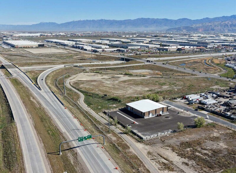 More Photos Of 2256 S 5700 W, West Valley City Warehouse For Lease