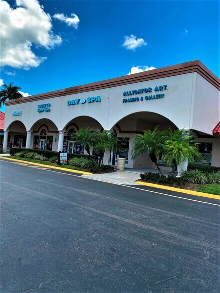 Primary Photo Of 13833-13897 Wellington Ter, Wellington General Retail For Lease