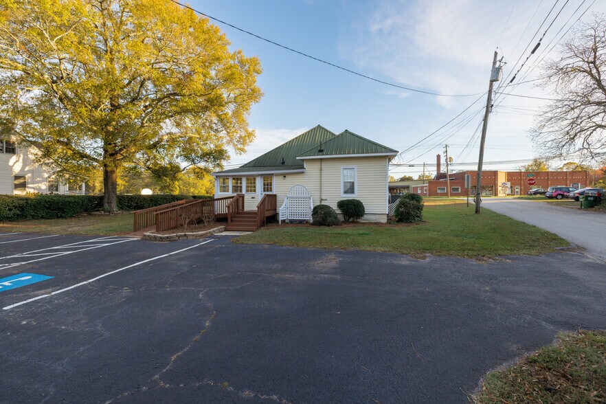 More Photos Of 503 E Spring St, Monroe Office Residential For Sale