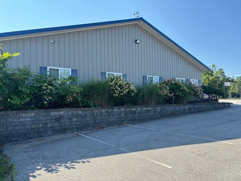 More Photos Of 3113 Mogadore Rd, Akron Warehouse For Sale