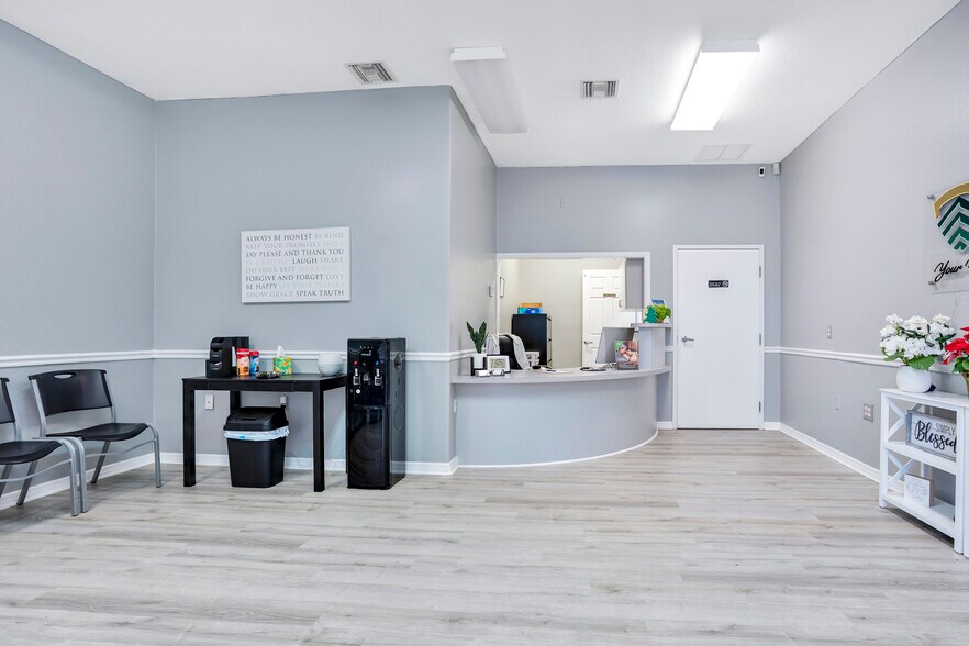More Photos Of 901-911 N Central Ave, Kissimmee Medical For Lease