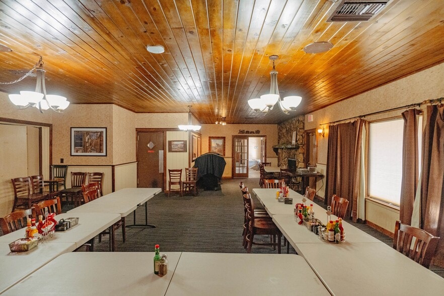 More Photos Of 5159 CA-140, Mariposa General Retail For Sale