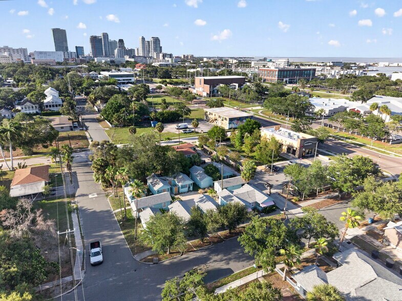 More Photos Of 421 15th Ave S, Saint Petersburg Land For Sale