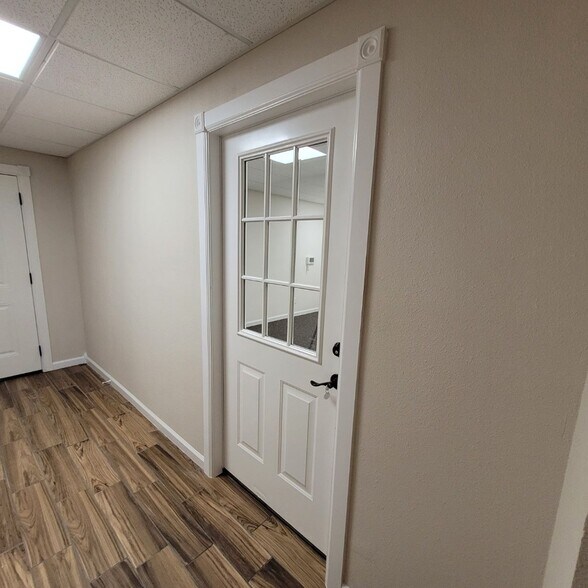 More Photos Of 5007 Avenue U, Lubbock Office For Lease