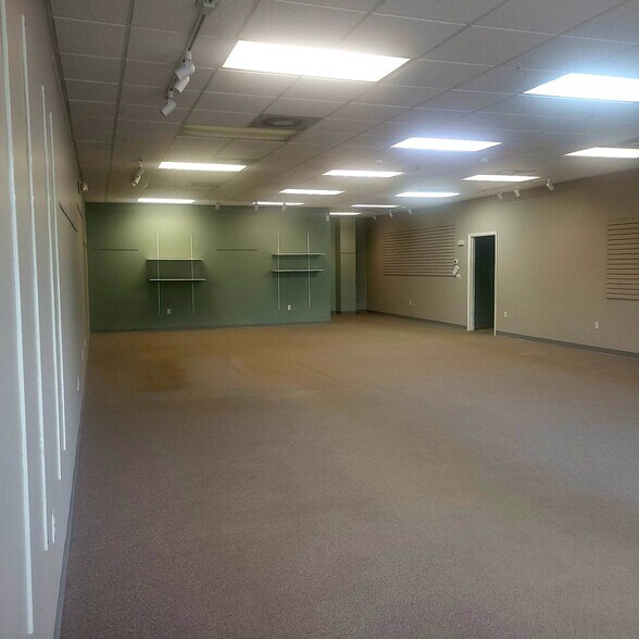 More Photos Of 400 Scruggs Rd, Moneta Office For Lease