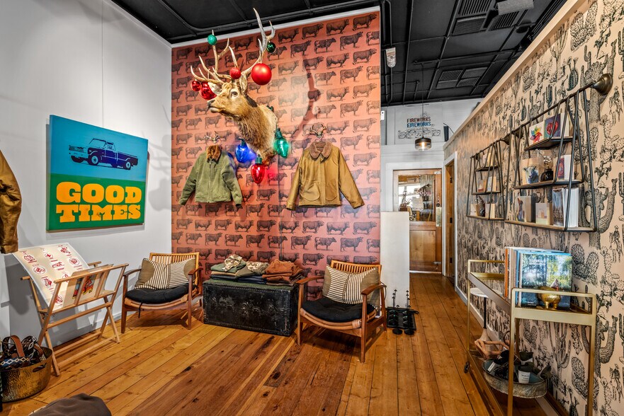 More Photos Of 907 Lincoln Ave, Steamboat Springs Freestanding For Sale