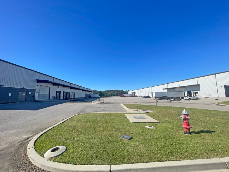 More Photos Of 101 Sparkman Dr, Columbia Industrial For Lease
