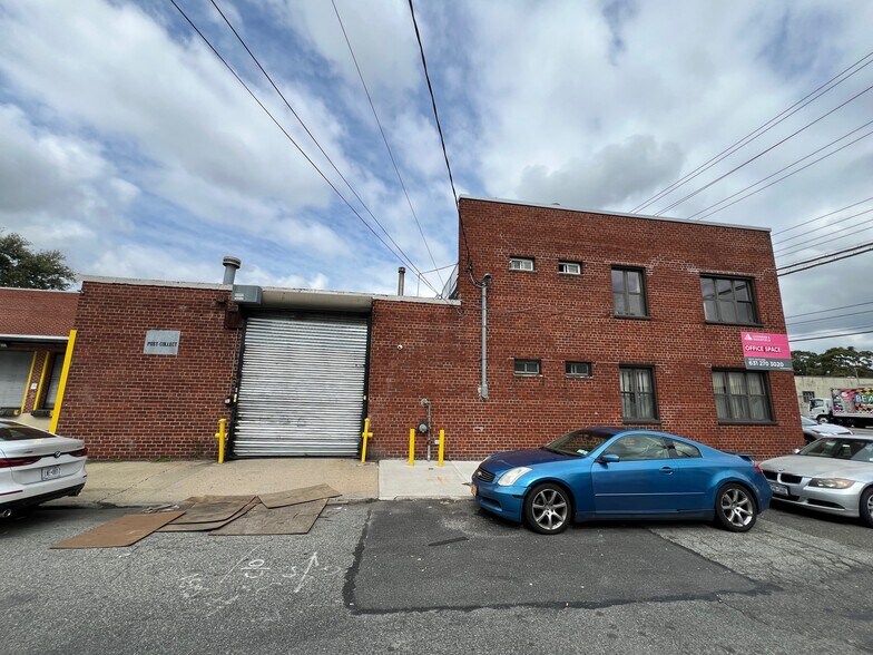 Primary Photo Of 153-40 Rockaway Blvd, Jamaica Warehouse For Lease