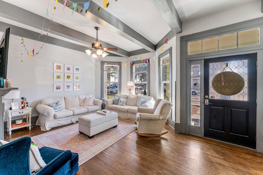More Photos Of 1415 Highland Ave, Knoxville Multifamily For Sale